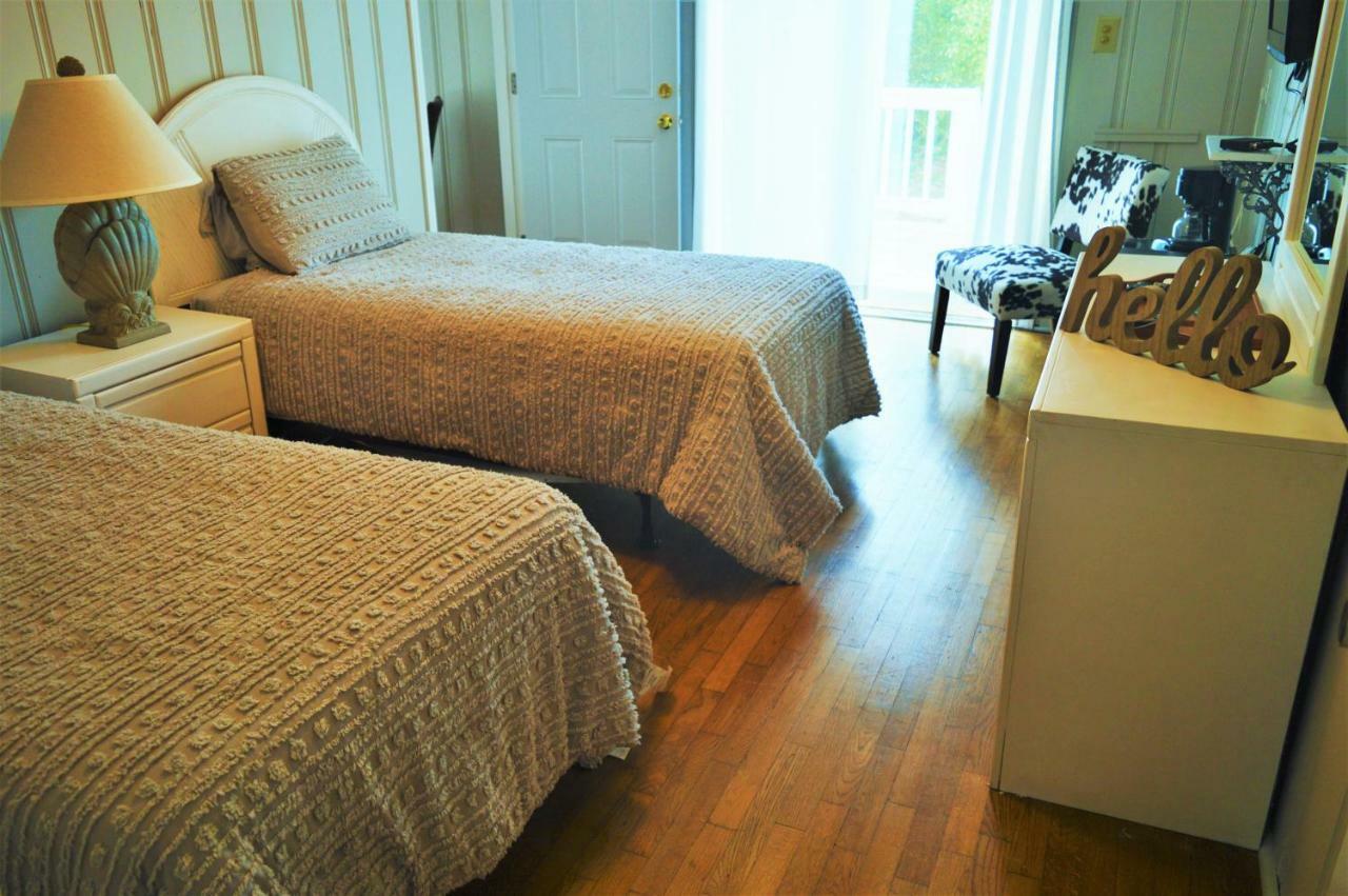 Meris Gardens B&B Bethany Beach Exterior foto